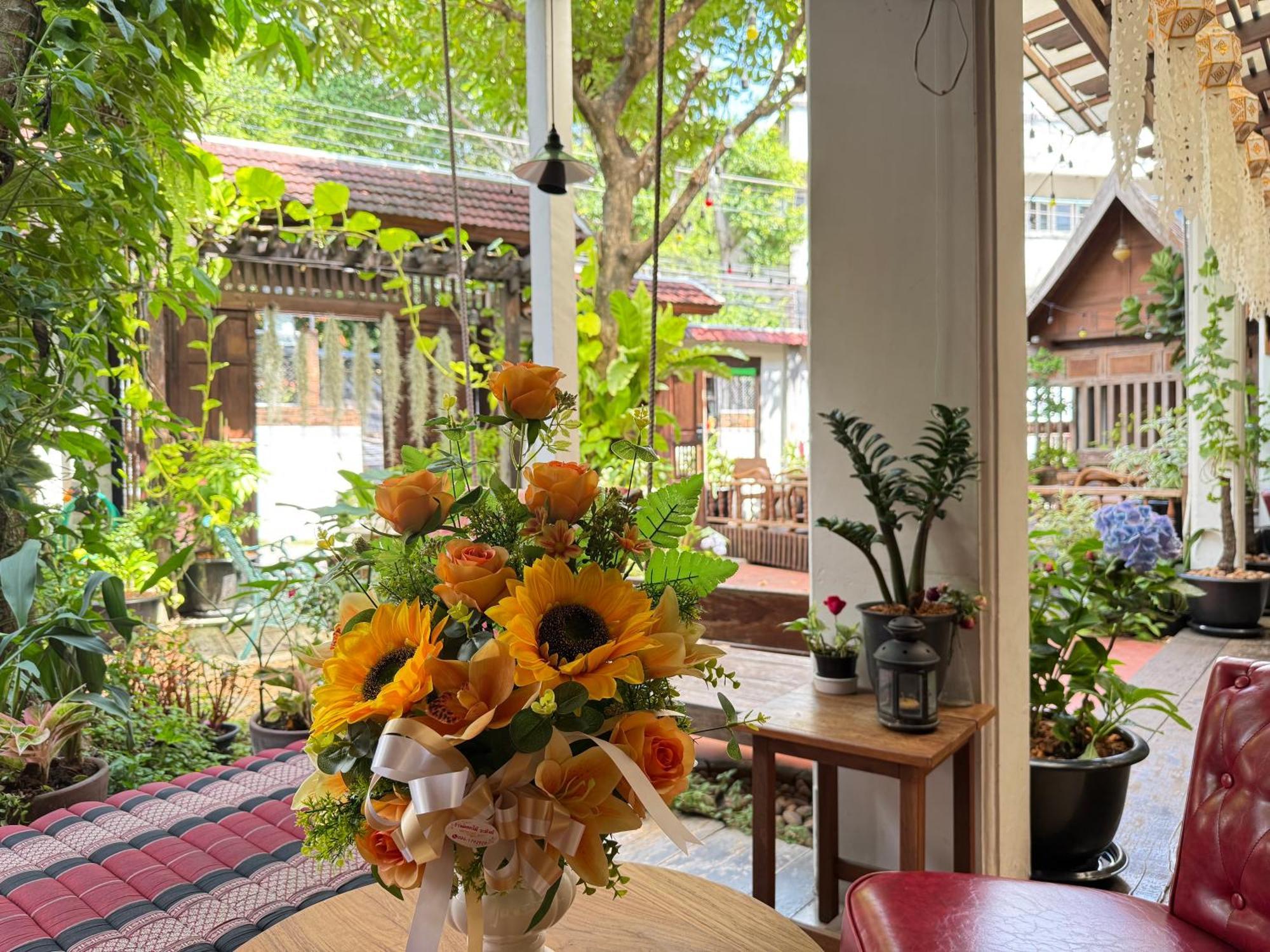 Khom Chiang Mai — Photos 3